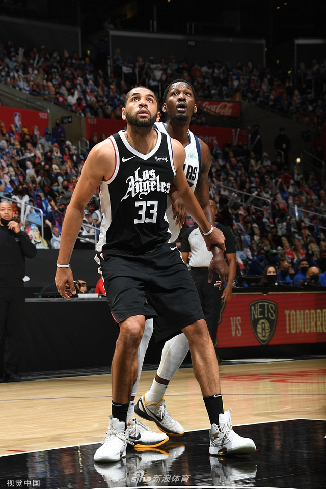 引人注目 引人注目