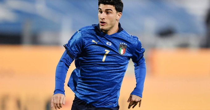 端采用了 端采用了